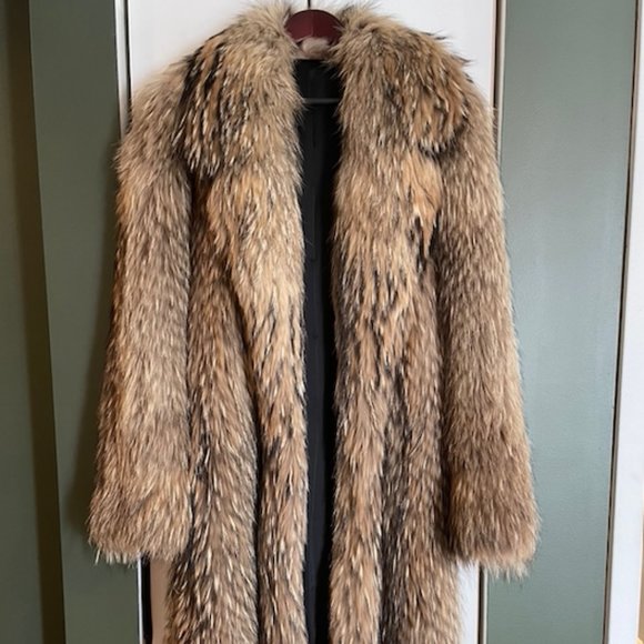 Jackets & Blazers - Unisex Full Length Finnish Fur Coat